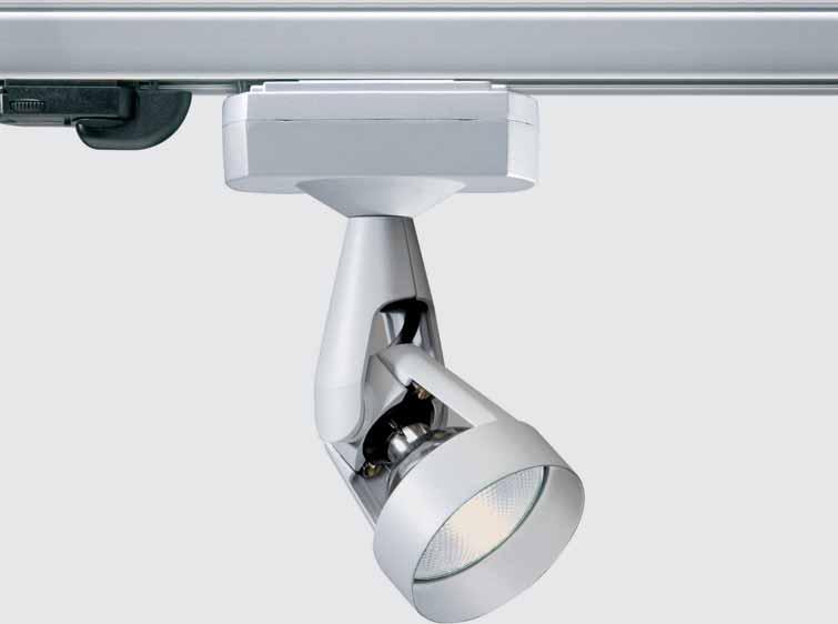 Trisio Design Fabio Reggiani Trisio è un versatilissimo proiettore orientabile per interni, proposto in tre dimensioni e in versioni da sospensione, da superficie e per binario.