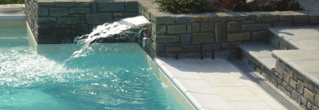 Trattamento Detergente (linea di galleggiamento e superici). Durante l utilizzo della piscina o spa potrebbero generarsi dei depositi di grasso e materiale organico sulle pareti della vasca.
