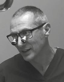 Dr. Roberto Garrone Laureato a Genova in Medicina e Chirurgia nel 1991. Specializzazione in Odontostomatologia nel 1996. Master in Chirurgia Endodontica ed Exodontica.