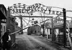 l'olocausto Campi di concentramento Altra tragica conseguenza della nuova politica Tedesca è lo sterminio degli Ebrei, milioni dei quali vengono condotti nei campi di concentramento costruiti in