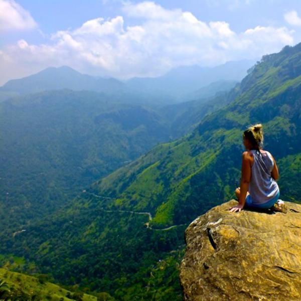 07 Giorno Nuwara Eliya - Ella Yala Cena e Pernottamento in Hotel a Yala Dopo la prima colazione partenza per Ella, possibilità di esplorare i numerosi sentieri che si perdono nella natura circostante