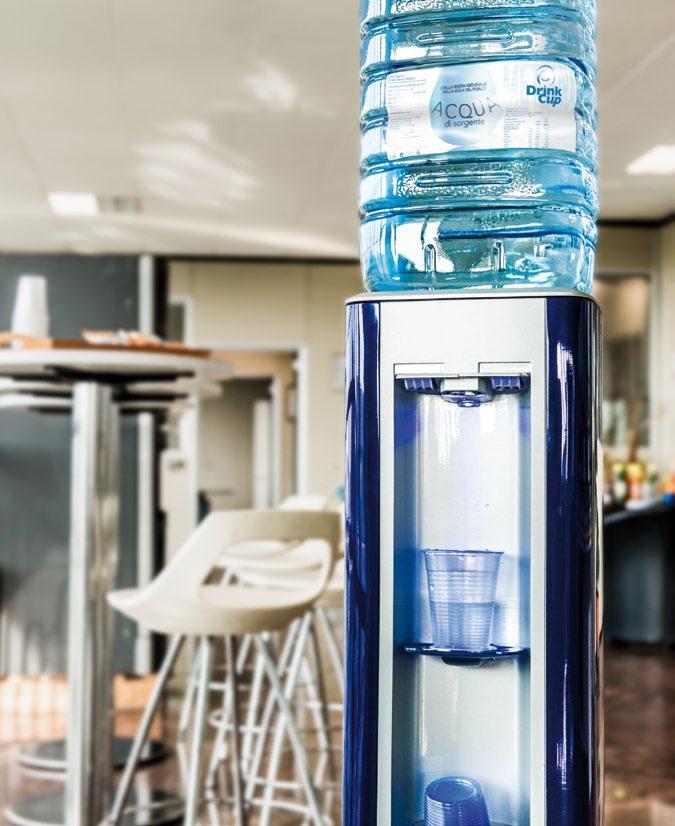 Joog fa parte del gruppo Drink Cup, la società leader in Italia nell imbottigliamento di acqua in boccioni in pet: grazie ai suoi brevetti, rappresenta la società più innovativa e propulsiva del