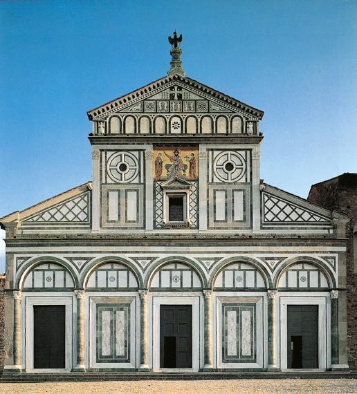Firenze L architettura romanica fiorentina assume caratteristiche particolari, in cui è esplicito il richiamo all antichità classica: il lessico del