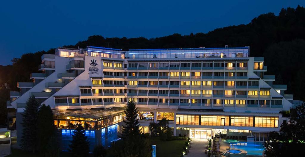 Grand Hotel Donat Superior si trova nel cuore di Rogaska Slatina, nota in Europa soprattutto per le proprietà curative delle sorgenti di acqua minerale naturale, ricca di magnesio.