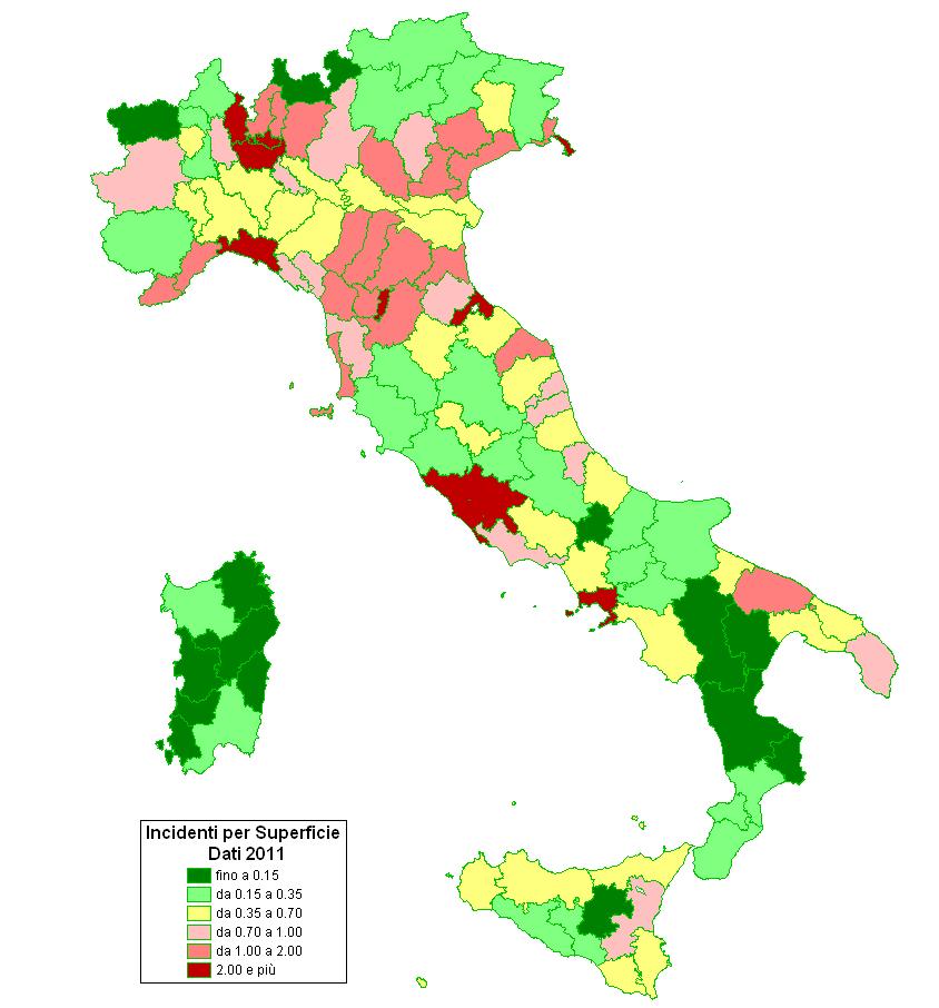 Incidentalità stradale rispetto alla superficie Anno 2011 Incidenti Superficie Incidenti ogni 100 Kmq 205.638 30.143.