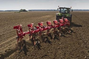 garantendo le massime prestazioni anche in caso di terreno umido, evitando che l aratro si blocchi.