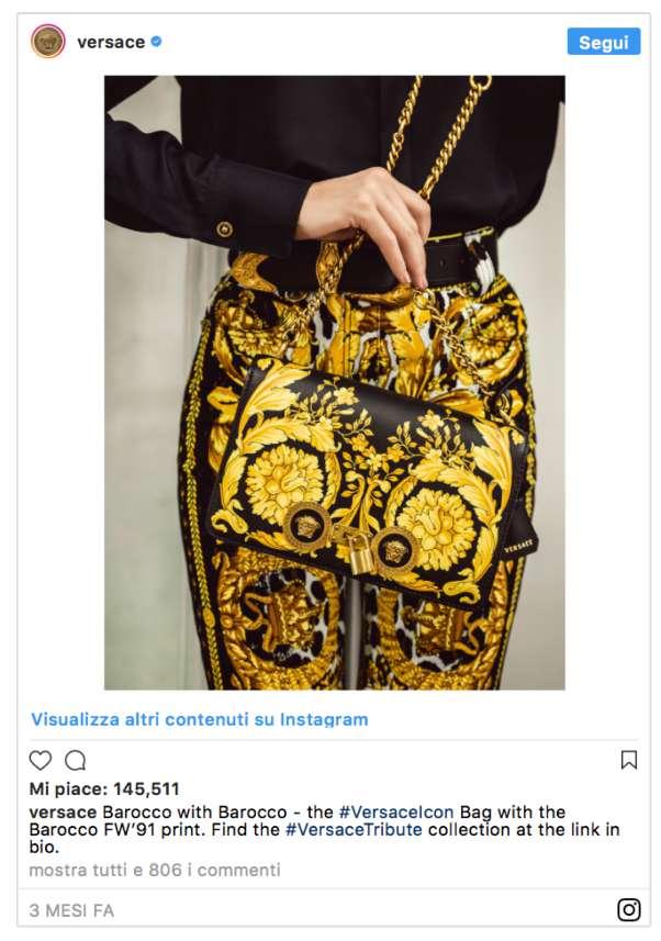 #MFW Febbraio 2018 su Instagram: evento da 15 milioni di interazioni Terzo classificato Versace che ha ottenuto un enorme successo social con l hashtag #VersaceTribute, dedicato alla
