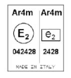 Cinture di sicurezza, sistemi di ritenuta, seggiolini e adattatori per bambini devono essere omologati