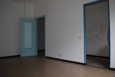 Appartamento in Vendita a Cesano Boscone Codice: CB1 CB1 - Nel comune di Cesano Boscone, nelle vicinanze di scuole, attività commerciali, parchi,