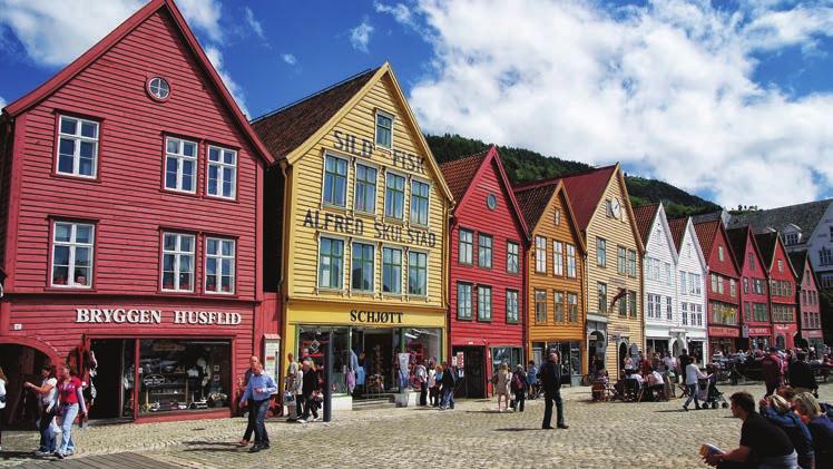 3 Giorno Oslo» Otta Prima colazione a bordo e partenza per la visita guidata della capitale Norvegese. Pranzo libero e partenza verso il centro della Norvegia con sosta a Ringebu.