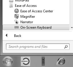 7834129291 Si può richiamare la tastiera su schermo sia in [Menu di avvio Windows ]/[Ease of Access]/[On-Screen Keyboard] [1], sia attraverso il simbolo [2] in basso a sinistra nella schermata di