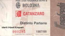 1987-88 in sintesi Una vera e propria "A2" e nonostante aver totalizzato 46 punti, non si riesce a centrare la quarta promozione in serie A, grazie anche a delle decisioni arbitrali sfavorevoli.