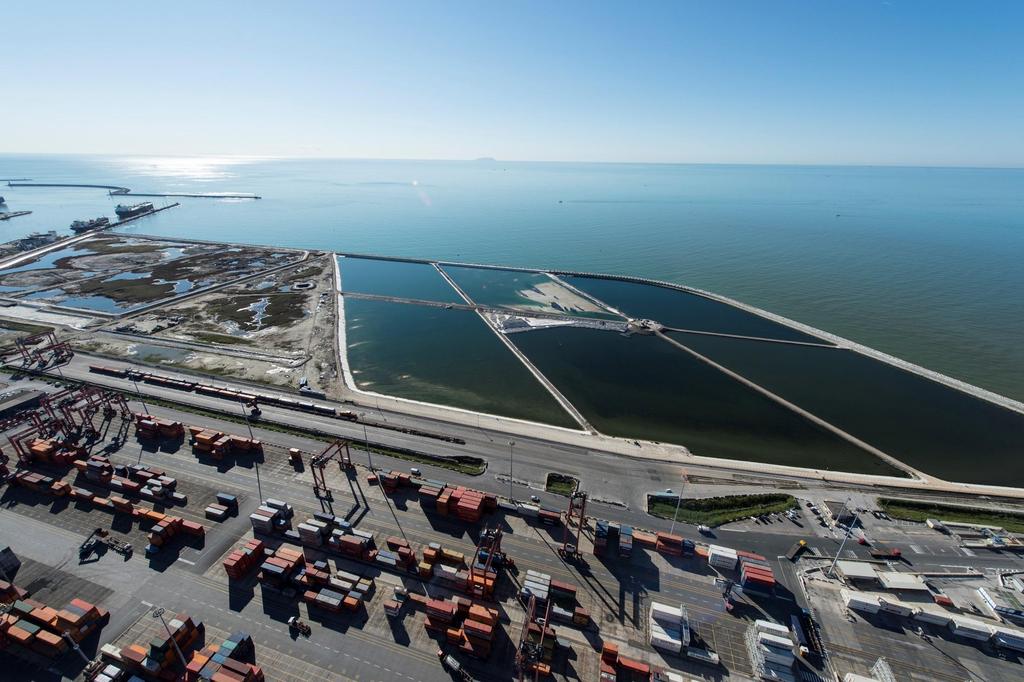 Porto di Livorno intermodale La futura infrastruttura portuale
