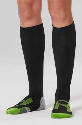 W perform recovery WA4424e 39,90 COMPRESSION SOCKS FOR RECOVERY Recommended ACTIVITIES recupero post allenamento Calze a e graduata per il recupero.