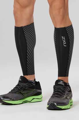 SEASONAL NEW U perform reflect UA4668b 49,90 reflect COMPRESSION CALF GUARDS Recommended ACTIVITIES / Run Questi calf forniscono e e supporto ai polpacci e aiutano a ridurre le oscillazioni per