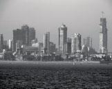 Mumbai, capitale commerciale dell India Mumbai, già nota come Bombay, è la capitale commerciale dell India. È la città più popolosa del Paese e la sesta più popolosa del mondo.