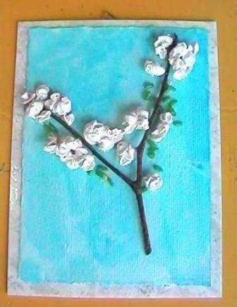 Flowers make with the Pirca paper Fiori con la carta pirca The flowers of the photo have been made with the Pirca paper that, in part, can be used as the