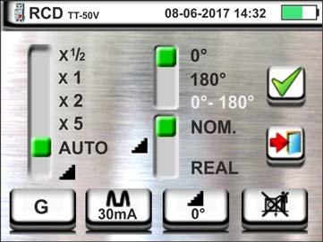 6. Toccare la terza icona sulla parte bassa del display selezionando il tipo di test desiderato tra le opzioni: x ½ Manuale con moltiplicatore ½ Idn x 1 Manuale con moltiplicatore 1Idn x 2 Manuale