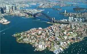 Si trova sul lato occidentale del quartiere centrale degli affari di Sydney. Anche chiamata Cockle Bay, è una delle baie di Darling Harbour, che si apre nella più grande Sydney Harbour.
