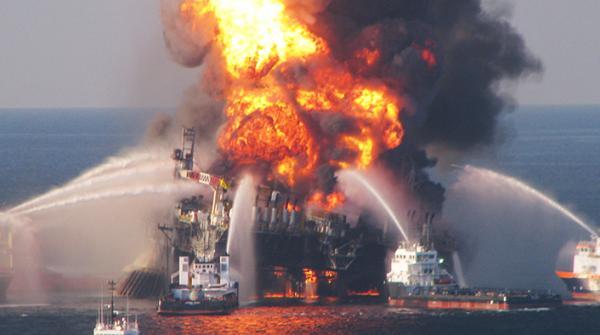 Disastro Deepwater Horizon Nella primavera del 2010 l esplosione di una piattaforma petrolifera nel Golfo del Messico ha prodotto la più grande perdita di petrolio in mare della storia statunitense.