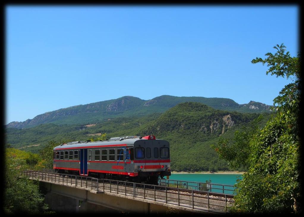 Doveri dei viaggiatori La Carta dei Servizi vuole essere anche un occasione per rammentare ai viaggiatori di TUA le attenzioni necessarie per rendere il viaggio sicuro e confortevole per sé e per gli