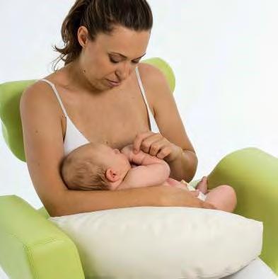 allattamento, compreso l'allattamento di gemelli in contemporanea.