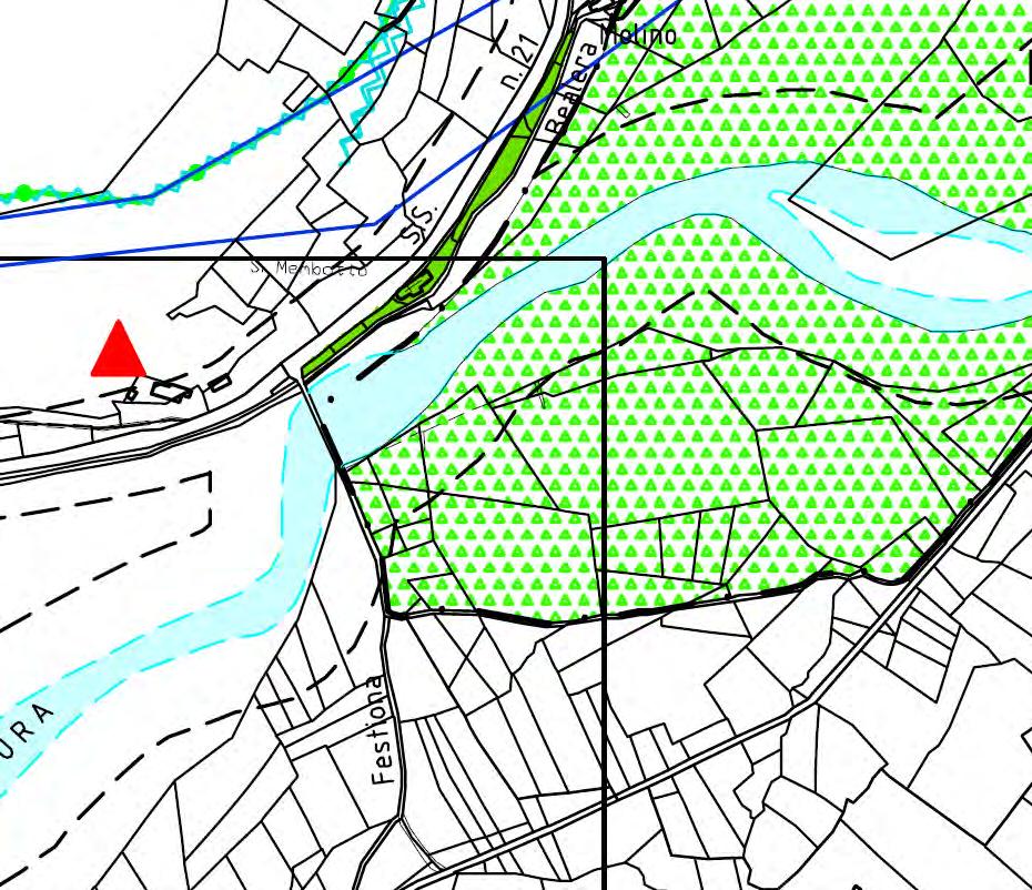 5. ASPETTI VINCOLISTICI Dall estratto di PRGC vigente l area interessata risulta: - In area Agricola E3 Agricola di salvaguardia ambientale L intervento rientra nella fascia di rispetto di 150m dal