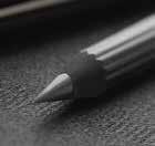 Nulla incarna il lusso della semplicità meglio della scrittura a matita.