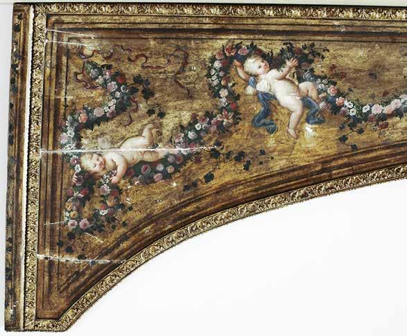 2. Durante il restauro, dopo il trattamento anossico 1. Prima del restauro, particolare del dipinto all interno del coperchio 3.