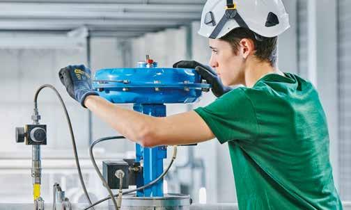 Le professioni del CFB L Operatore in automazione e il Polimeccanico sono figure professionali con un futuro assicurato in numerosi ambiti industriali.
