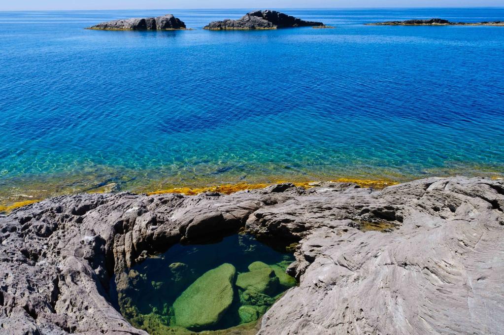 ViaggiEmiraggi SARDEGNA on the road Viaggio lento fino al Sulcis La vita in Sardegna è forse la migliore che un uomo possa augurarsi: ventiquattromila chilometri di