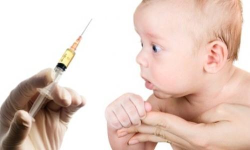 Osteggiamo i vaccini ma propagandiamo i farmaci eccessivamente? «Abbiamo avuto più di 1.600 casi di morbillo (dichiarati).