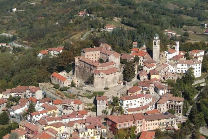 Gli eventi I LODRON, UNA DINASTIA EUROPEA IN MONFERRATO CONVEGNO sabato 18 aprile ore 9.30 CREMOLINO Centro Studi Fondazione Karmel p.zza Vittorio Emanuele II ore 9.30 Accredito ore 10.