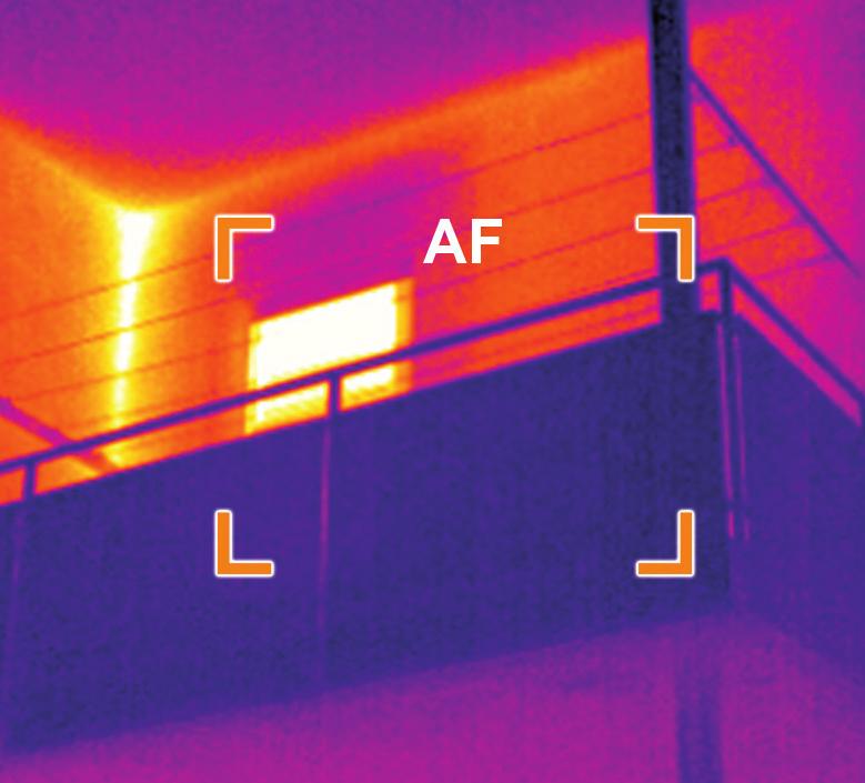 Termografia edile Messa a fuoco perfetta Prerequisito di ogni misurazione termografica è un oggetto da misurare messo accuratamente a fuoco.