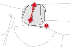 Confort Appoggiatesta posteriori* Gli appoggiatesta posteriori possono essere smontati e dispongono di due posizioni : - posizione alta, - posizione bassa.