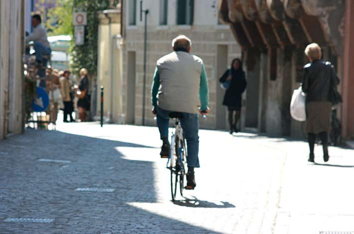 57 7,3 Maser 29 7,47 Crocetta 138 8,19 Asolo 32 8,35 Relazioni di traffico originate dal Comune di Pederobba (Spostamenti contenuti entro 10 km) Cavaso del Tomba Quero Alano Possagno Crespano del