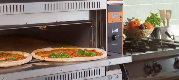 FORNI PIZZA LINEA PIZZA OVENS LINE I forni linea hanno come concetto sicurezza, affidabiltà e efficenza nella cottura e sono ideali per pizzeria e rosticceria.
