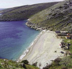 Se shërbimet e domosdoshme, duke filluar nga ai mjeksor e deri tek ato argëtuese, po ndikojnë dita- ditës që turizmi të shkojë drejt atij ditor dhe jo javor apo më gjatë.