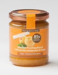 Composte di frutta Le composte di frutta Dalia Gourmet vengono prodotte in Alto Adige (Italia), pregiatissime, intense e assolutamente genuine, da frutti raccolti in piena maturazione, con