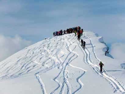 Anche i nostri vicini francesi e svizzeri hanno avuto condizioni nivologiche simili e, di conseguenza, un numero di morti durante il periodo invernale superiori alla media: 38 in Francia (a cui