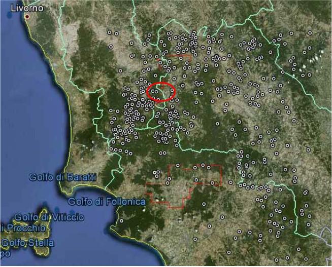 Si vede come nelle vicinanze dell area di studio si trovino solo due stazioni sismiche con una densità che è fra le più basse dell intera area italiana.