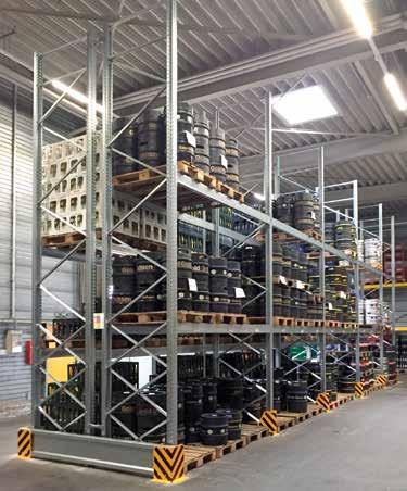 INDICE Portapallet M60I 3 Portapallet M110 7 Cantilever P 13 Cantilever S 19 Rastrelliera 23 Coils Block 26 Soppalchi 28 Scaffale in Kit 30 Scaffale a bullone 33