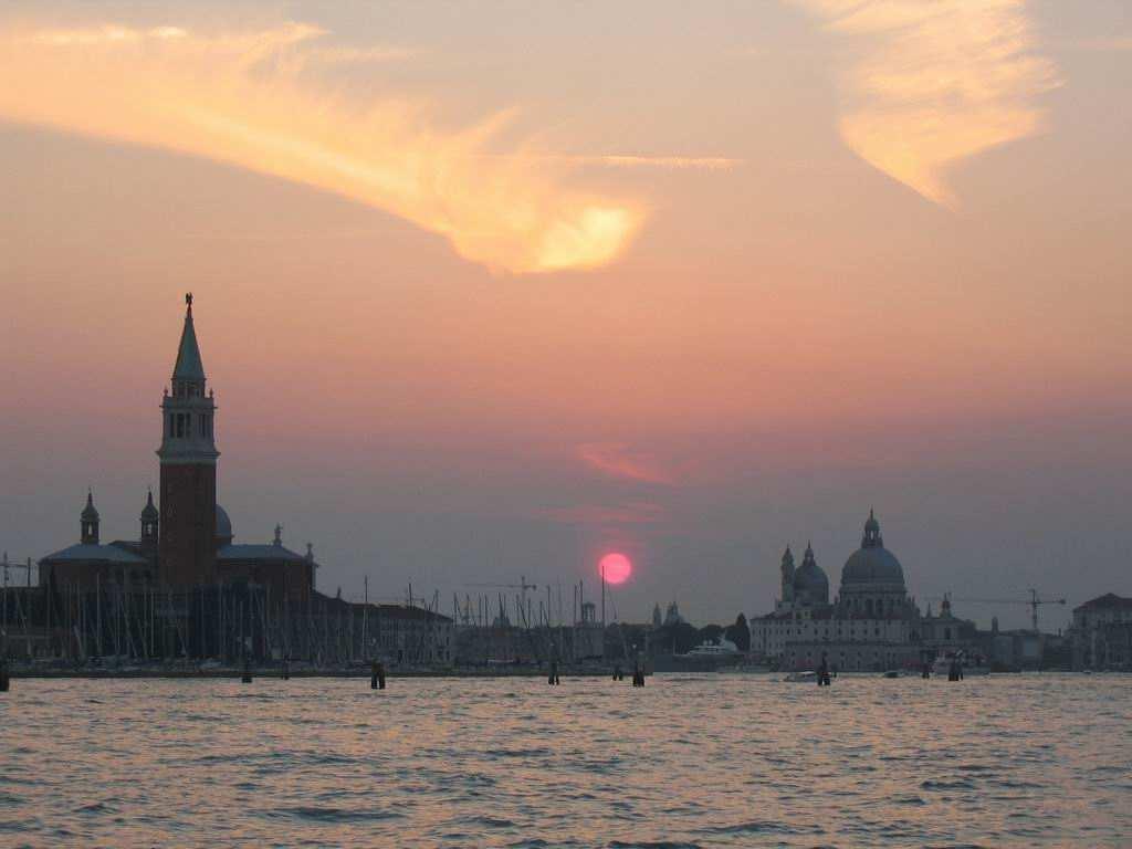 marina.minardi@port.venice.