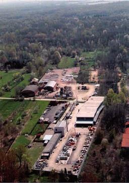 Foto aerea Impresa Delmastro La produzione di energia termica si basa infatti sull innovativa tecnica dei basket geotermici, che prevede l uso di pompe di calore abbinate all estrazione di energia