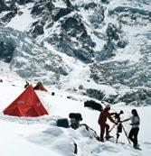 Kurt Diemberger è l unico alpinista vivente ad aver all attivo due prime ascensioni assolute di cime oltre gli ottomila metri.