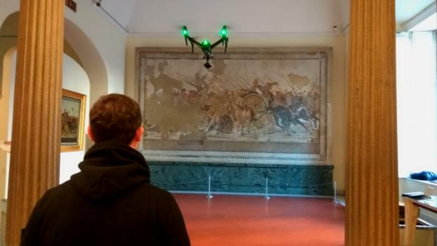 Il mosaico di Alessandro L'opera è stata digitalizzata con l'ausilio di un drone dotato di camera 5K, abattendo costi e tempi di acquisizione, garantendo