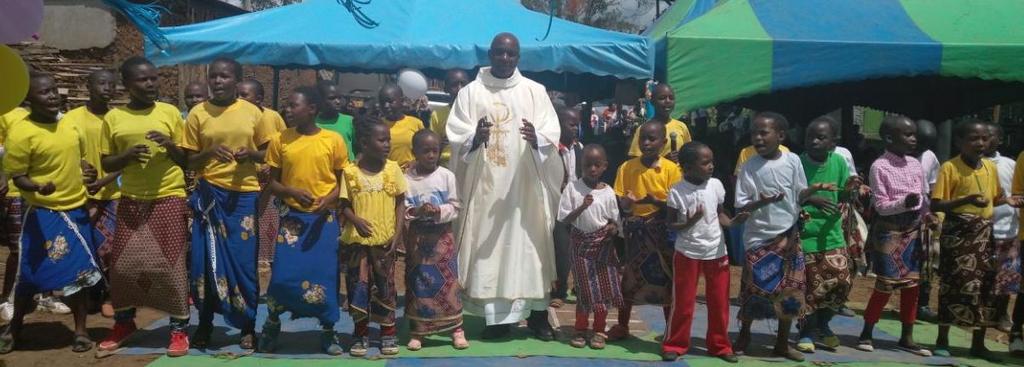 22 nd April Fr. David Opondo from Tabaka came to Karungu and celebrated a Holy Mass with us and later on visited Dala Kiye and interacted with the children and foster mothers.