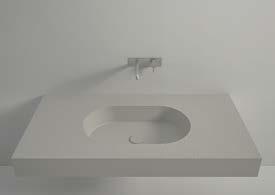 Top Korakril Stone avabo ovale Oval washbasin Top stampato con lavabo integrato ovale e copripiletta tonda sporgente.