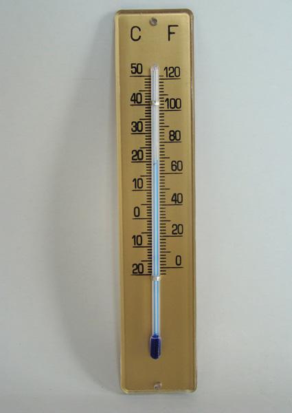 temperatura varia di 6 C ogni 1000 m = 1 C ogni 166 m Al suolo la