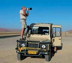 159) Tour di Gruppo Viaggio di gruppo con accompagnatore in 4x4 Viaggi nell atmosfera più autentica Viaggiare in Piccoli Gruppi gran tour Namibia Glamping KALAHARI - fish river canyon - luderitz -